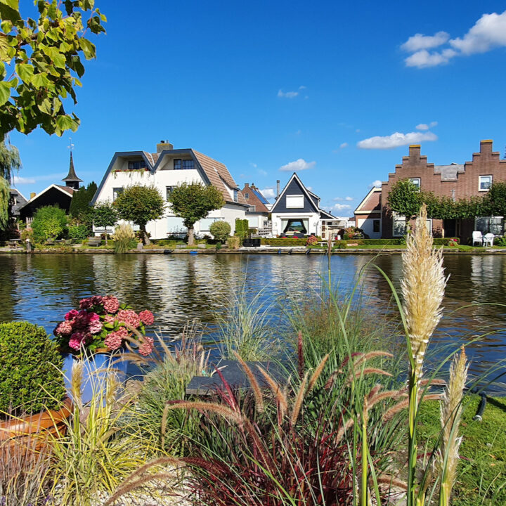 Woubrugge Logies chalet aan het water Bijzonder Plekje