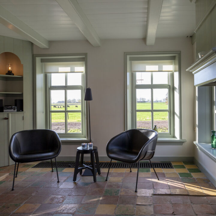 Zitje in de woonkamer in de molen